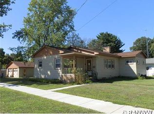 24 E Slocumb St, Rice Lake, WI 54868