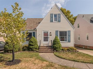 8020 Ackley Rd, Parma, OH 44129