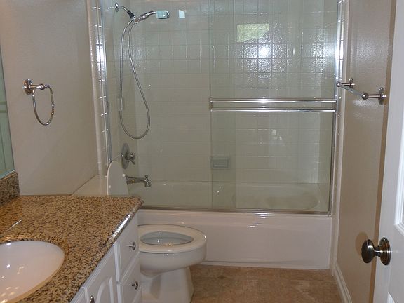 3rd image of 1637 Dunham Cir
