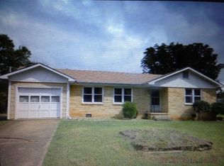 2429 Crestwood Dr SW, Huntsville, AL 35805