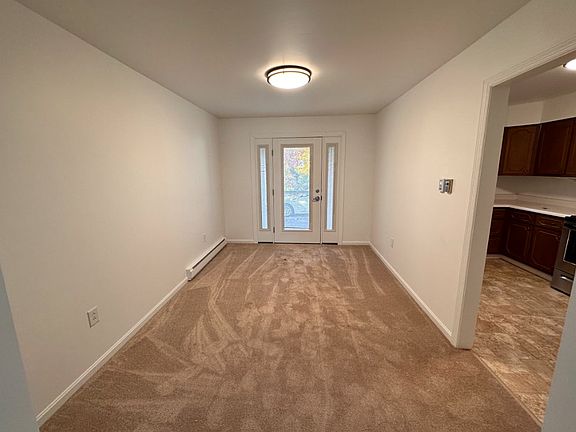 4th image of 1307 Highland Ave #5