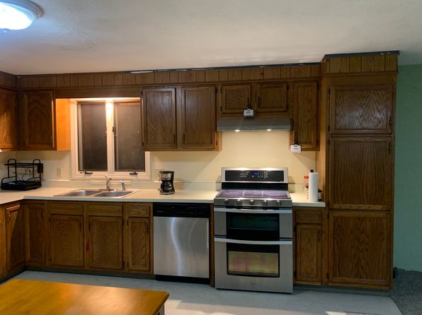 132 Bliss St, East Providence, RI 02914