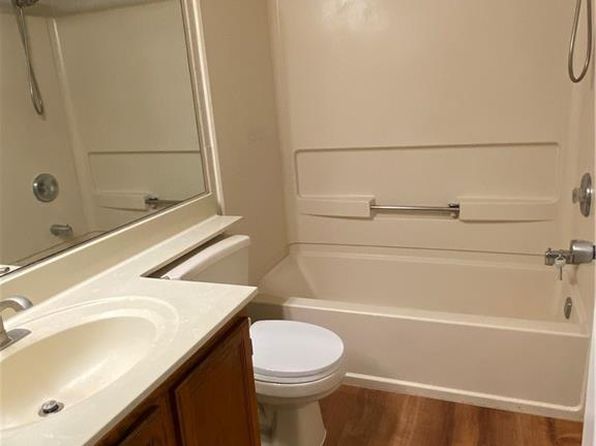 224 Waterford Dr, Edison, NJ 08817