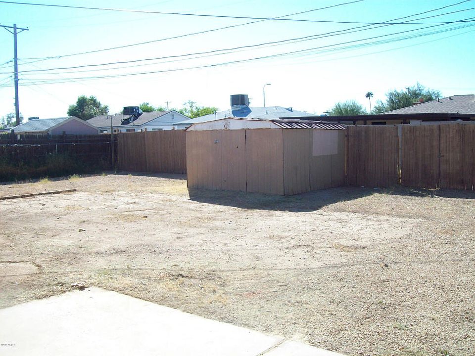 2nd image of 8744 N 28th Ave
