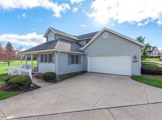 1115 Willow Bnd, Broadview Heights, OH 44147