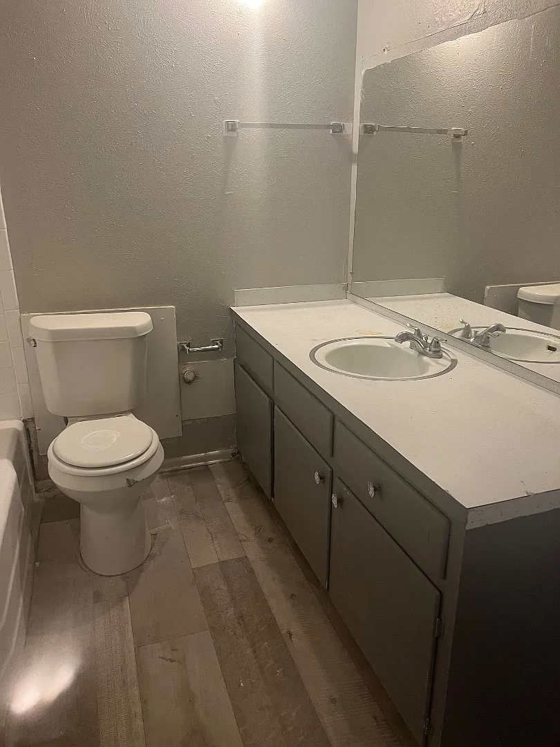 1345 65th Dr - 1345 65th Dr - Unit B — Photo 4