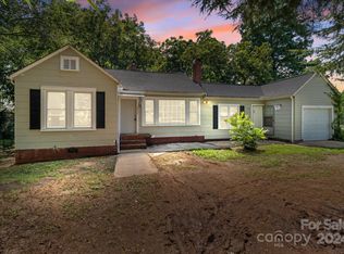 2037 Woodleaf Rd, Salisbury, NC 28147