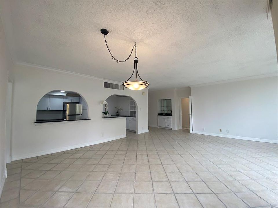 5150 Hidalgo St UNIT 405, Houston, TX 77056 | MLS #12732708 | Zillow