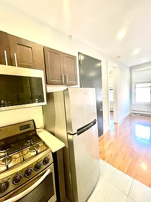 Rented by Pear NYC LLC | media 32