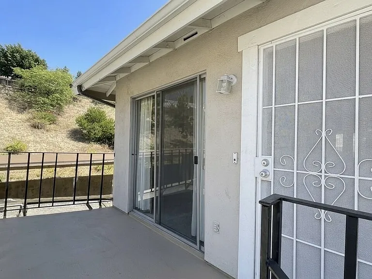 23410 Sunset Crossing Rd #D — Photo 3