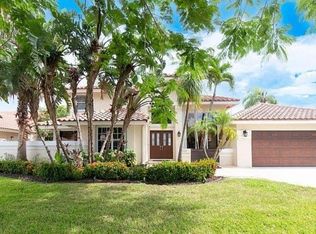 9669 Carousel Cir N, Boca Raton, FL 33434