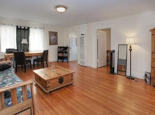 100 1/2 E Haley St APT C, Santa Barbara, CA 93101