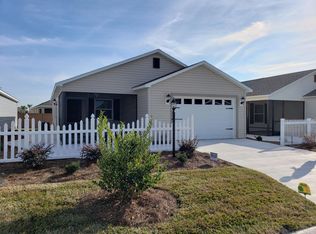 2300 Sheehan St, The Villages, FL 32163