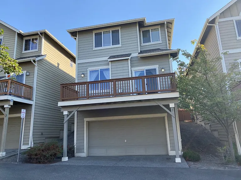 24028 40th Ave SE — Photo 2