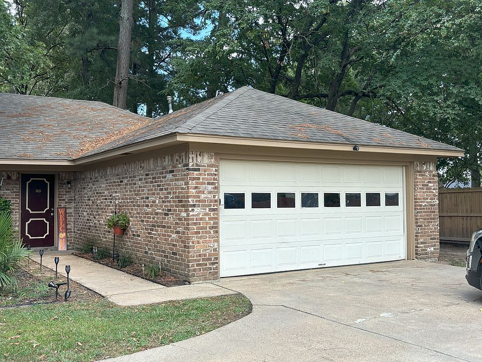1st image of 3015 Gould Ln #1