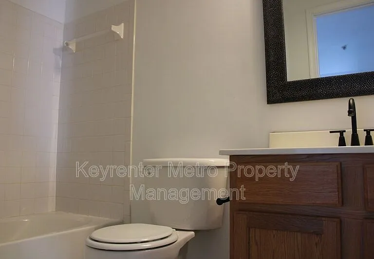 1005 Treeland Way — Photo 28