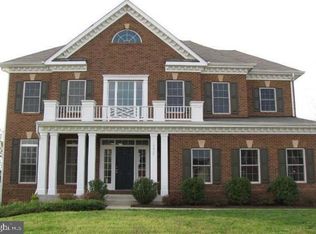 18824 Hundred Acre Ln, Triangle, VA 22172