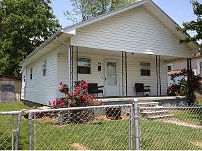 2nd image of 215 Fairview