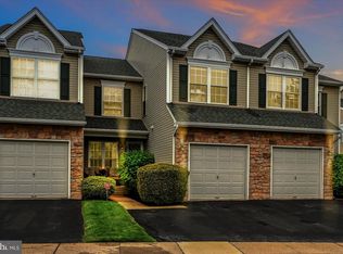 432 Green View Ct, Plymouth Meeting, PA
