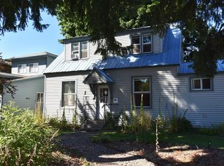 1002 Pine St, Sandpoint, ID 83864