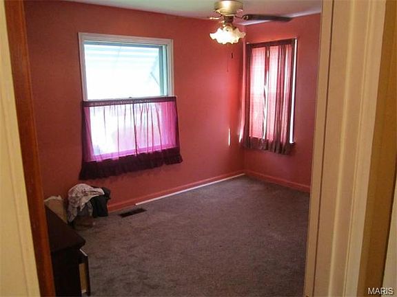 5th image of 10212 Coburg Lands Dr