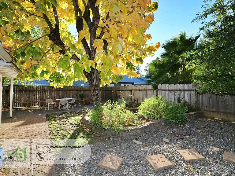 2202 Canal Dr — Photo 34