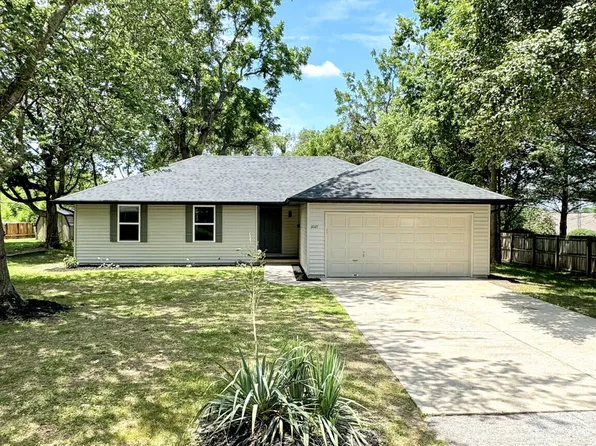 3021 S Kissimee Avenue, Springfield, MO 65804