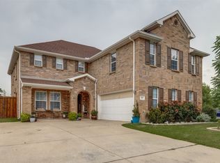 108 Matamoros St, Grand Prairie, TX 75051