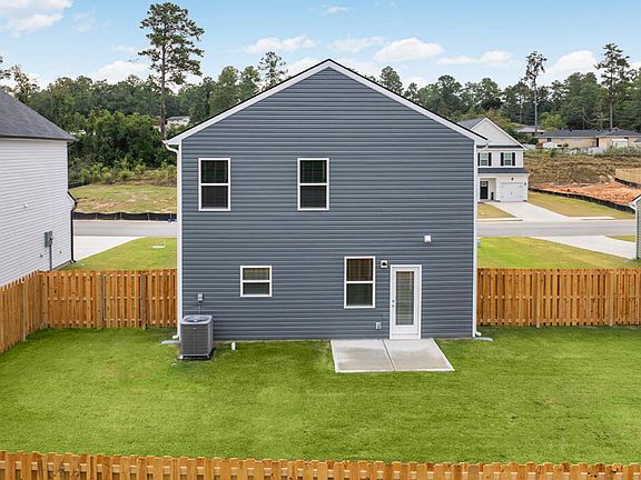2nd image of 2032 Signal Hill Court