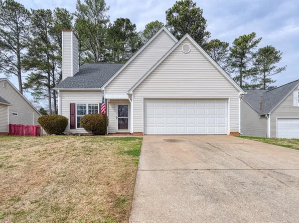 409 Flamingo Way, Boiling Springs, SC 29316