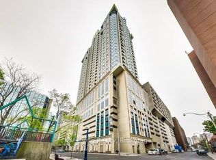 8 Park Rd #1711, Toronto, ON