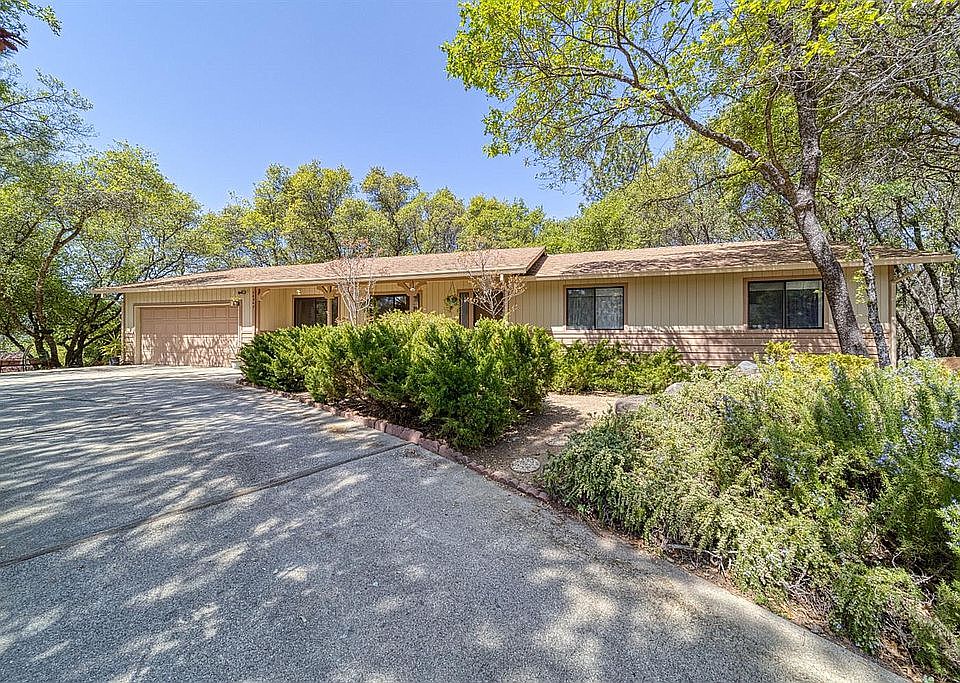 1st image of 14242 Bristle Ct