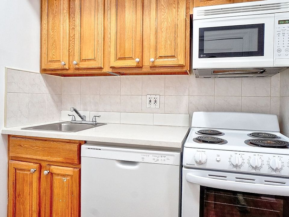 1st image of 1059 2nd Ave APT 3A