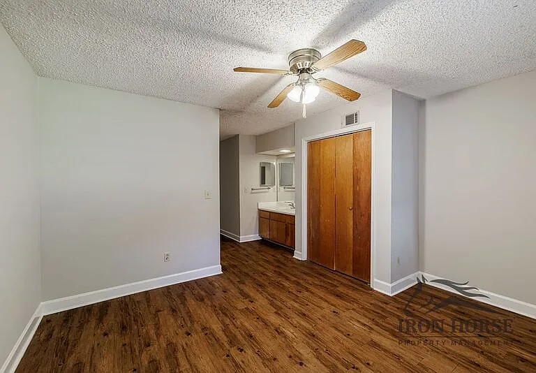 290 Appleby Dr #153 — Photo 15