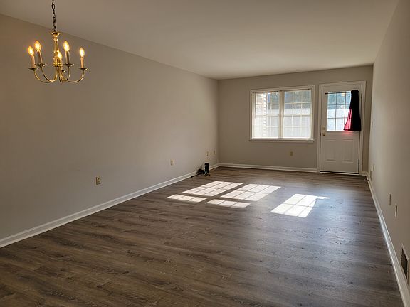 Dining Room/Living Room