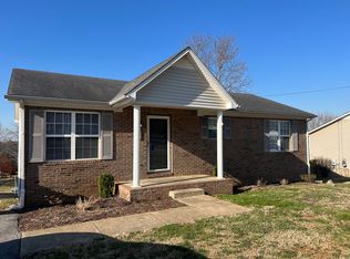 557 Plum Springs Rd, Bowling Green, KY 42101