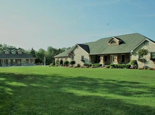 130 Valley Oaks Ln, Union, MO 63084
