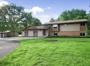 4070 204th Ln NW, Oak Grove, MN 55303