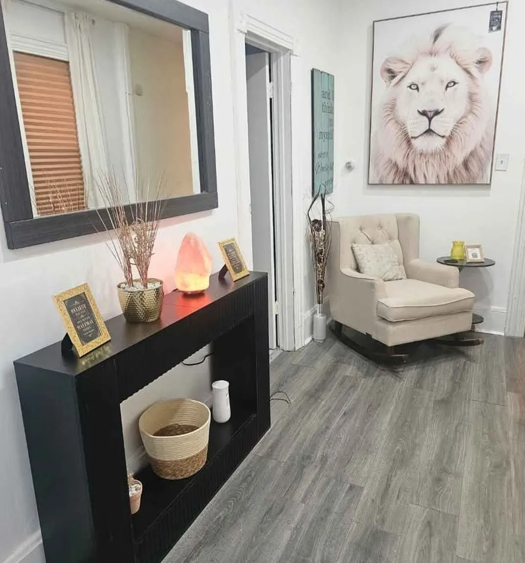 5 bed, 1900 sqft, $860 — Photo 4