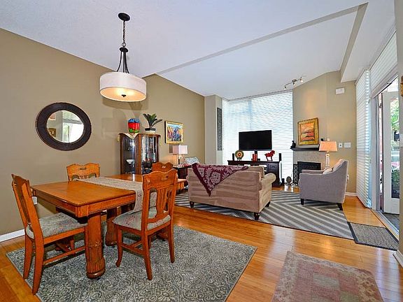 3rd image of 850 Beech St Unit 103