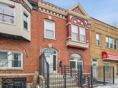 2336 W Taylor St, Chicago, IL, 60612