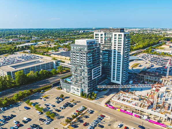 2081 Fairview St, Burlington, ON