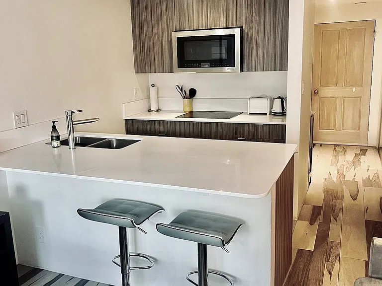 119 E Cooper Ave #TOP FLOOR — Photo 2
