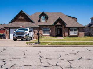 14855 Courtney Ln, Glenpool, OK 74033