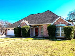 2110 Walnut Grove Ct, College Station, TX 77845