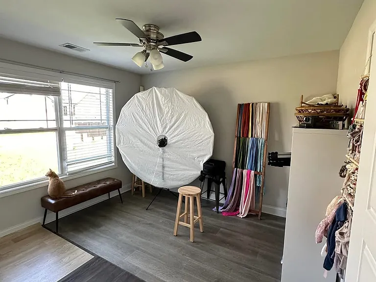 1201 Elizabeth Ln — Photo 31