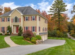 10 Valley Rd, North Reading, MA 01864