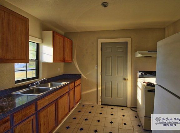 5th image of 1217 S C St