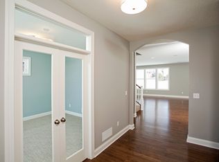 5845 France Ave S, Edina, MN 55410