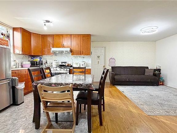 5th image of 2601 Avenue X